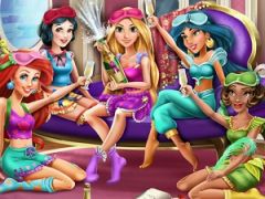 Disney Princesses Pyjama Party