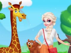 Elsa Happy Time in Zoo