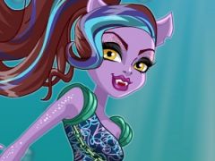 Glowsome Ghoulfish Clawdeen Wolf