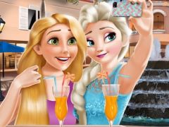 Princesses Selfie Time
