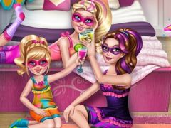 Super Barbie Pyjama Party